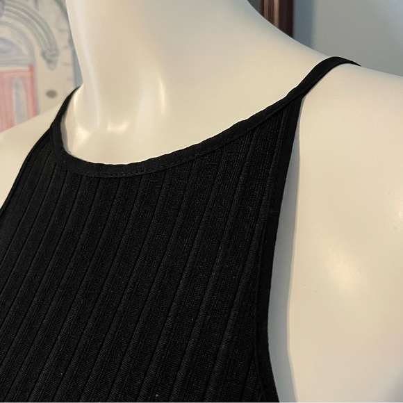 Zara Ribbed Sleeveless Top - Picture 4 of 7